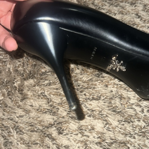 Black Prada pointed toe heels size 35 - Picture 3 of 12